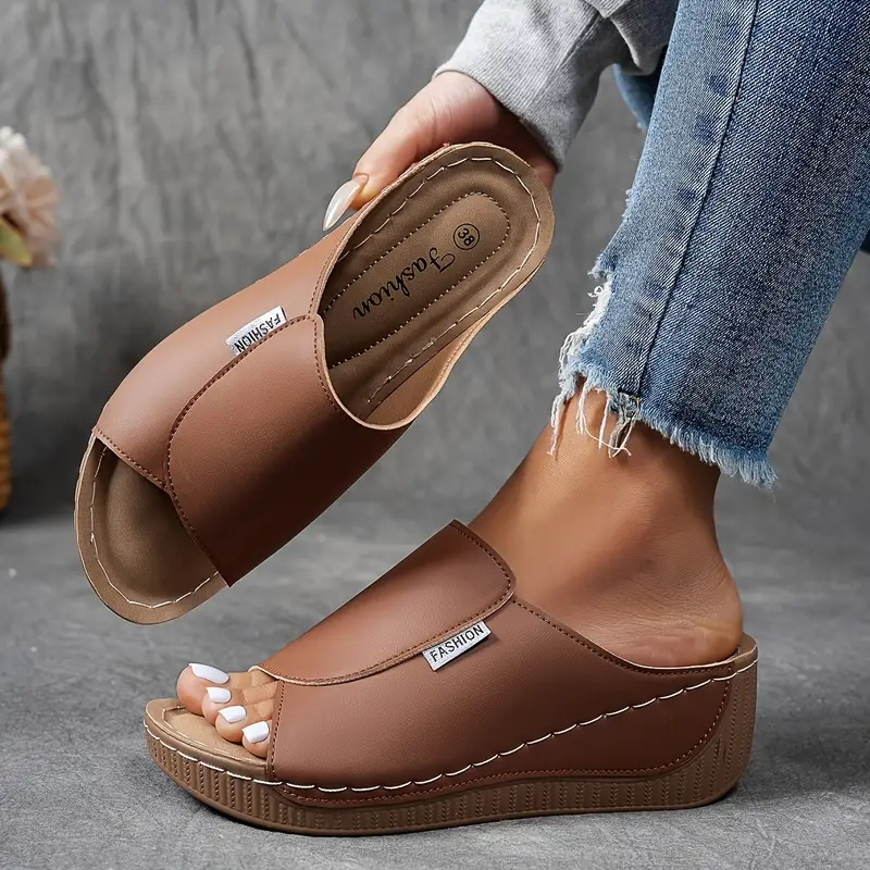 Cali™ Comfortable Arch Support Sandals