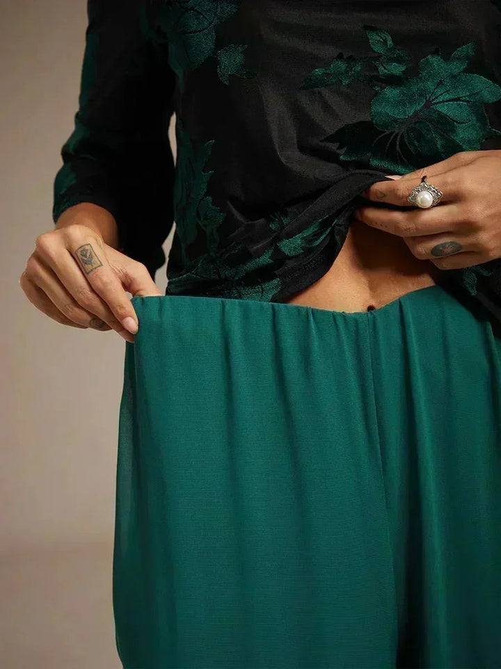Chiffon, highly elastic lining