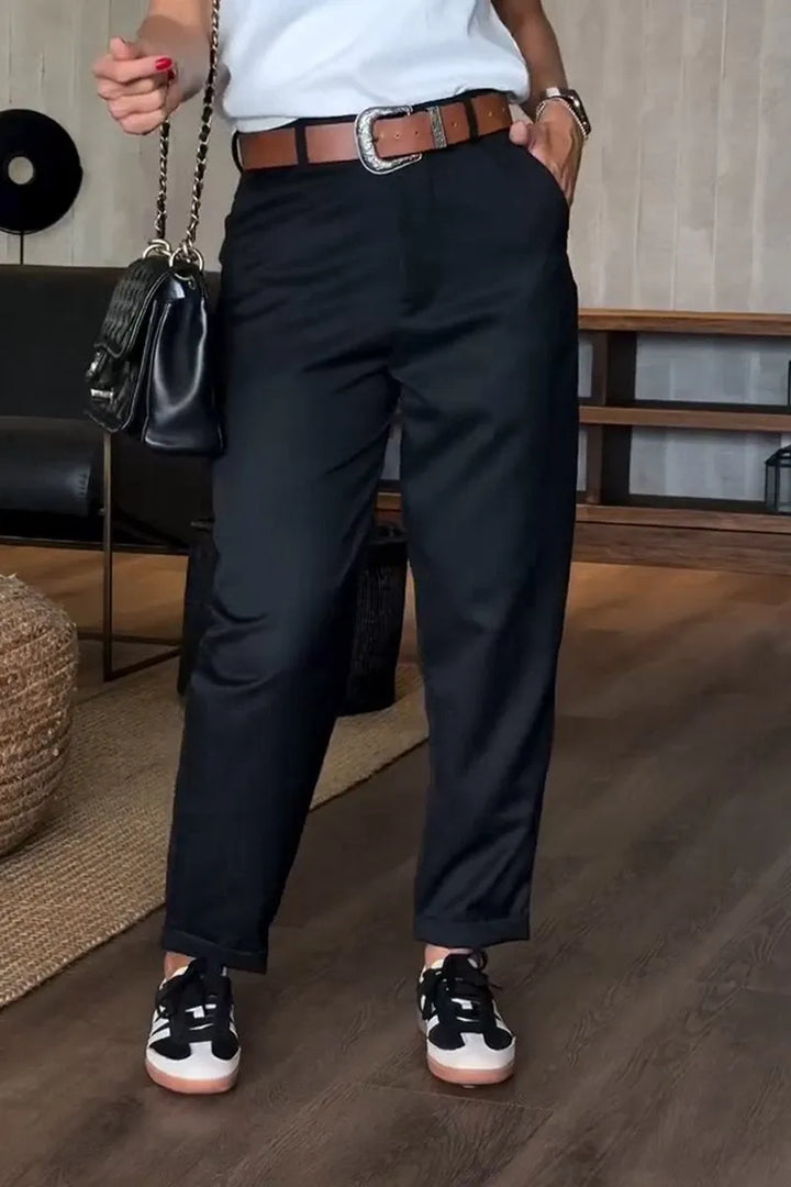 Elegant tailored trousers